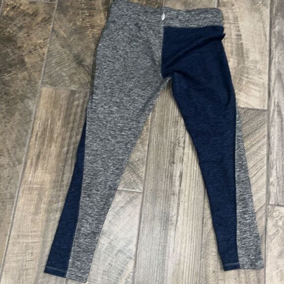 Free People movement exercise pants - Picture 2 of 6